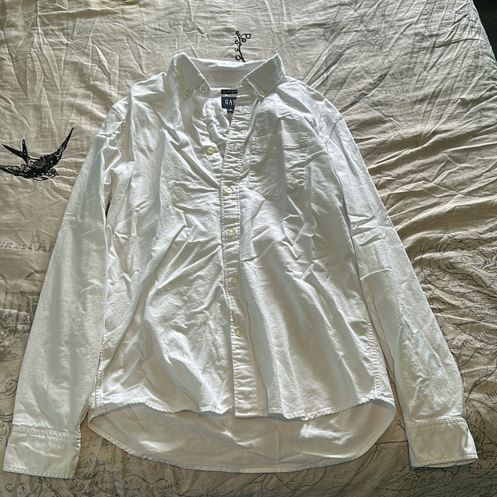 GAP long sleeve button down